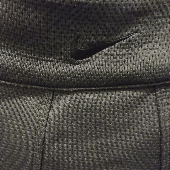 Nike Men's 1/4 Zip Pullover Jacket - Picture 5 of 6
